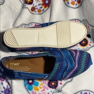 Toms Women’s Classic shoe